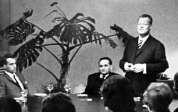 Von rechts nach links: Willy Brandt, Egon Bahr, Harald Dzubilla