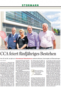 Frage: Warum stehen nur drei Mieter neben CCA-Manager Lawrenz? Und warum gerade diese? Und warum ist Horst Kienel nicht dabei...?